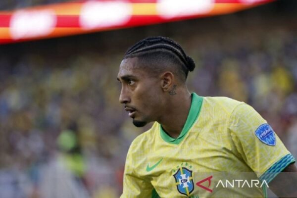 Raphinha Yakin Bisa Cetak Gol Melawan Timnas Argentina