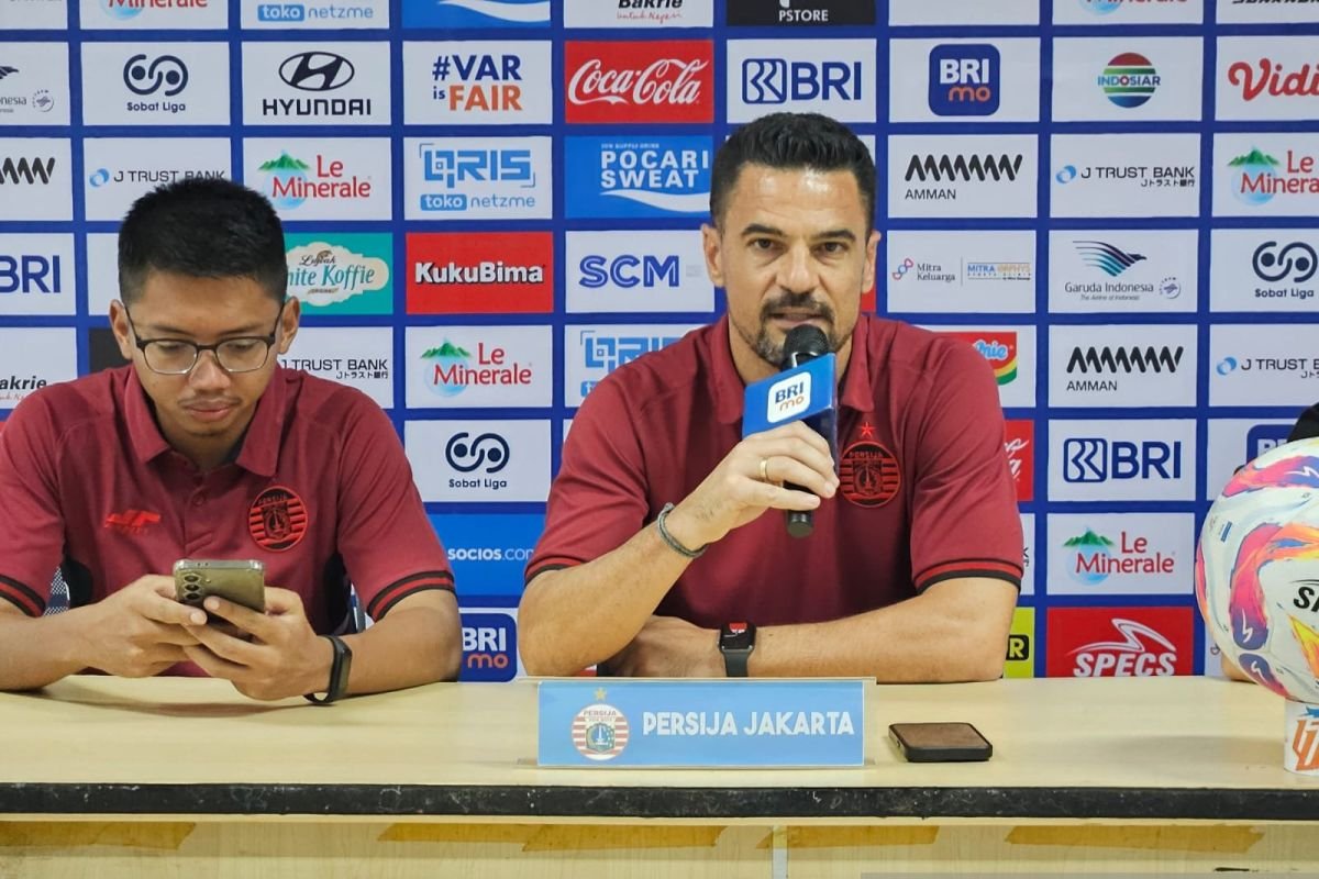 Carlos Peña: Persaingan di Papan Atas Liga 1 Semakin Ketat