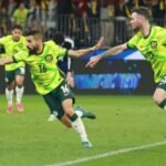 Gol Menit-Menit Terakhir: Behich Bawa Australia Menang 1-0 atas Jepang" 

Anda juga bisa mempertimbangkan beberapa alternatif lain, seperti:

1. "Kemenangan Dramatis Australia: Behich Cetak Gol di Menit Terakhir Melawan Jepang"
2. "Behich Jadi Pahlawan: Australia Menang 1-0 atas Jepang Lewat Gol Akhir"
3. "Australia Raih Kemenangan Tipis atas Jepang Berkat Gol Menit Terakhir Behich" 

Silakan pilih atau modifikasi sesuai kebutuhan!