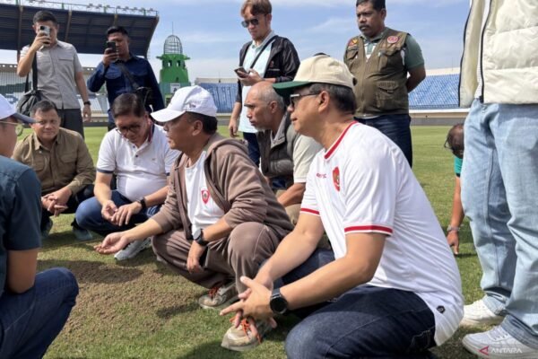 OC Piala Presiden Mengecek Persiapan Stadion Si Jalak Harupat Bandung