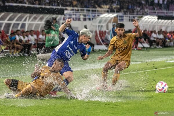 PSIM Evaluasi Stadion Manahan Sebagai Opsi Kandang Alternatif