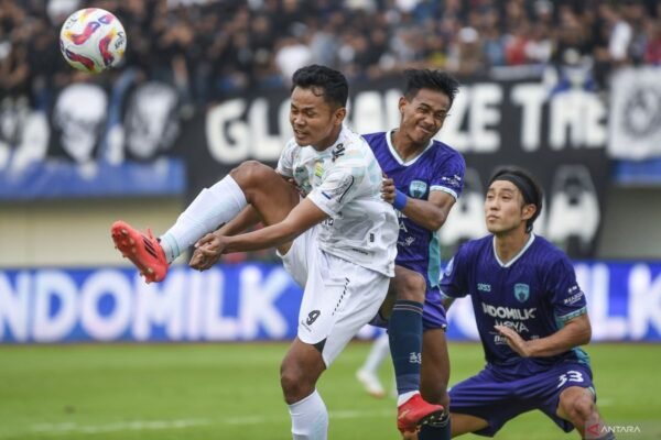 Carlos Pena: Persita Tangerang Mengalami Perkembangan yang Positif