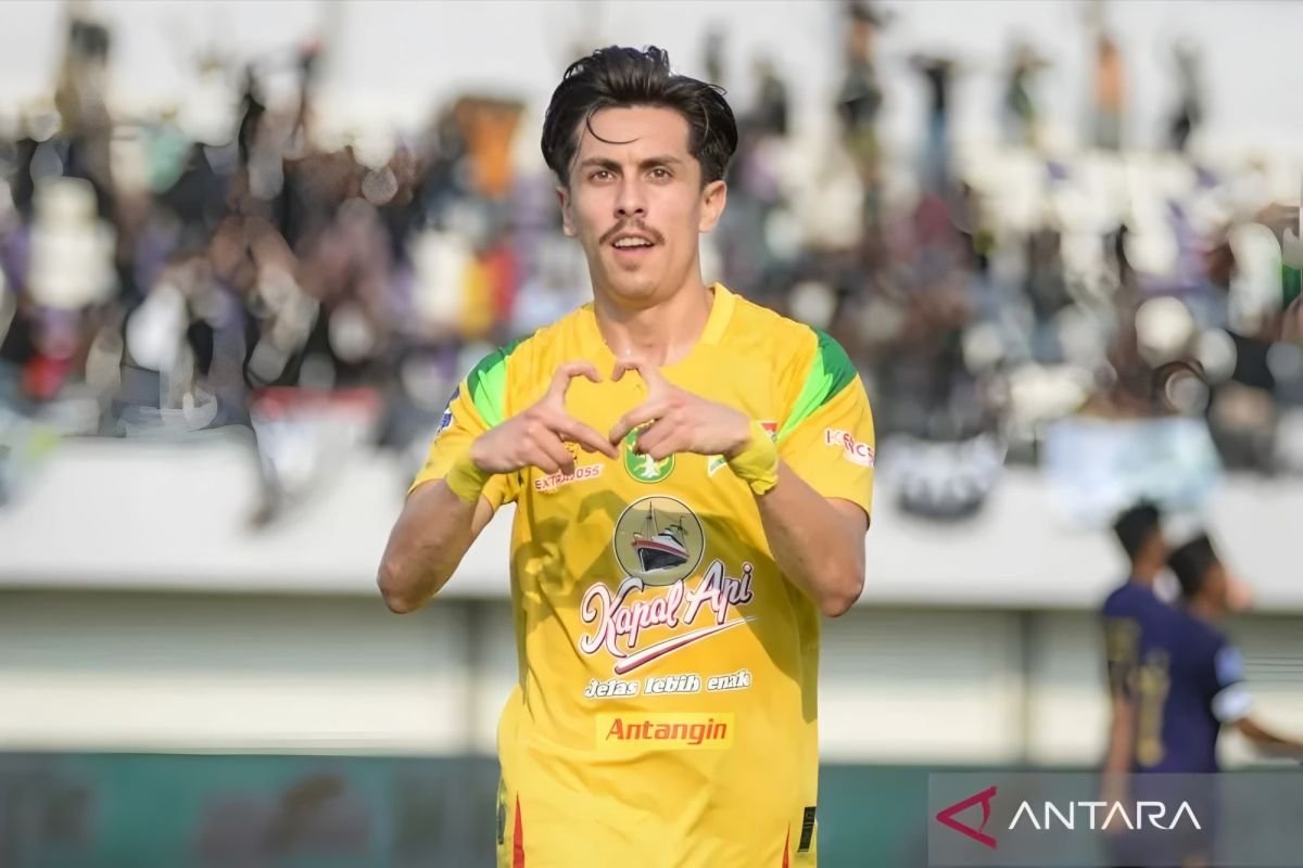 Persebaya Menantikan Keputusan Komite Disiplin Mengenai Sanksi untuk Rivera